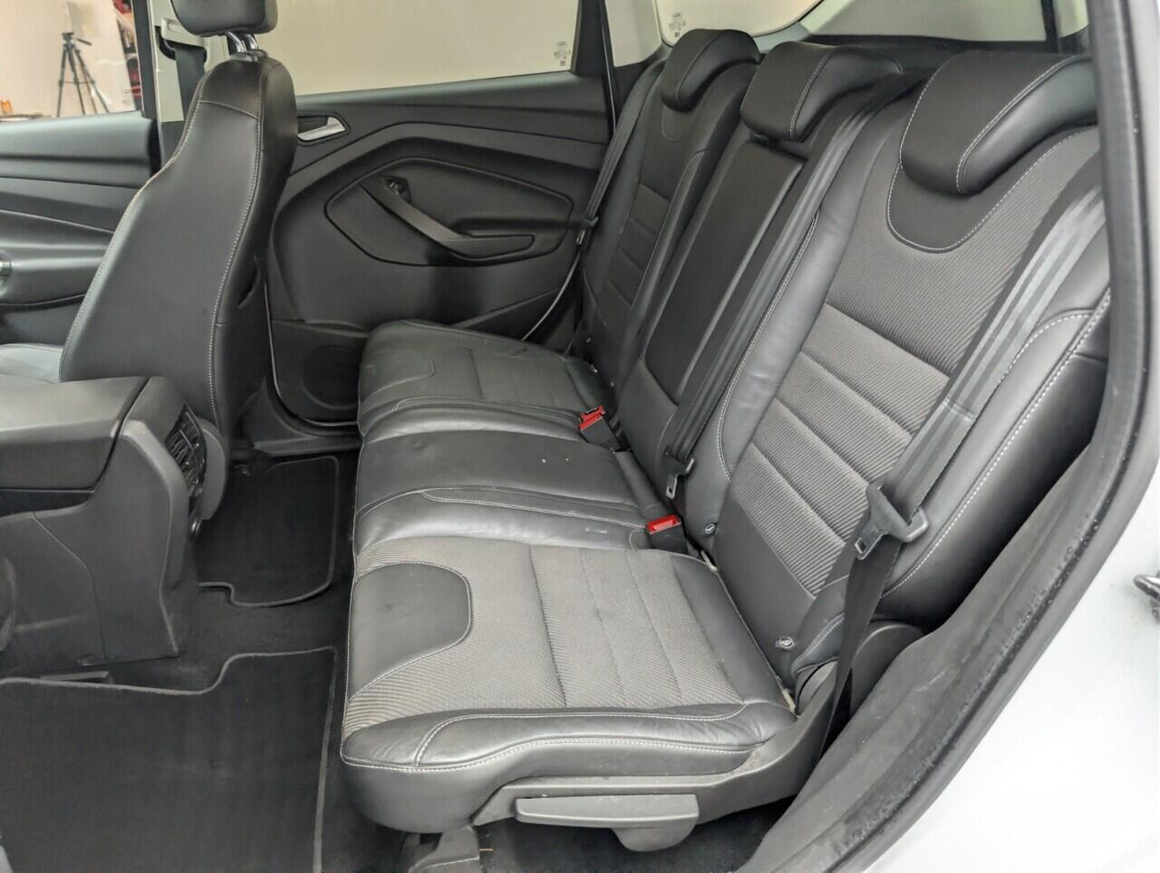 Used Ford Kuga 2016 for sale - 76608308: Photo 26