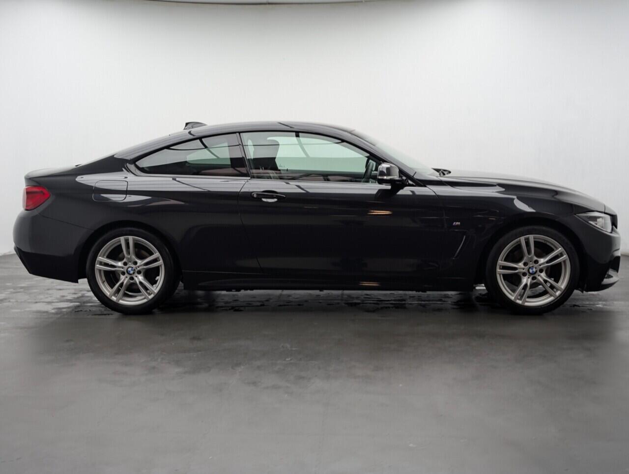 Used BMW 4 Series 2018 for sale - 77090965: Photo 23