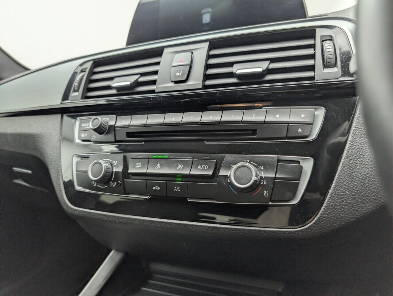 Used BMW 1 Series 2019 for sale - 76432496: Photo 17