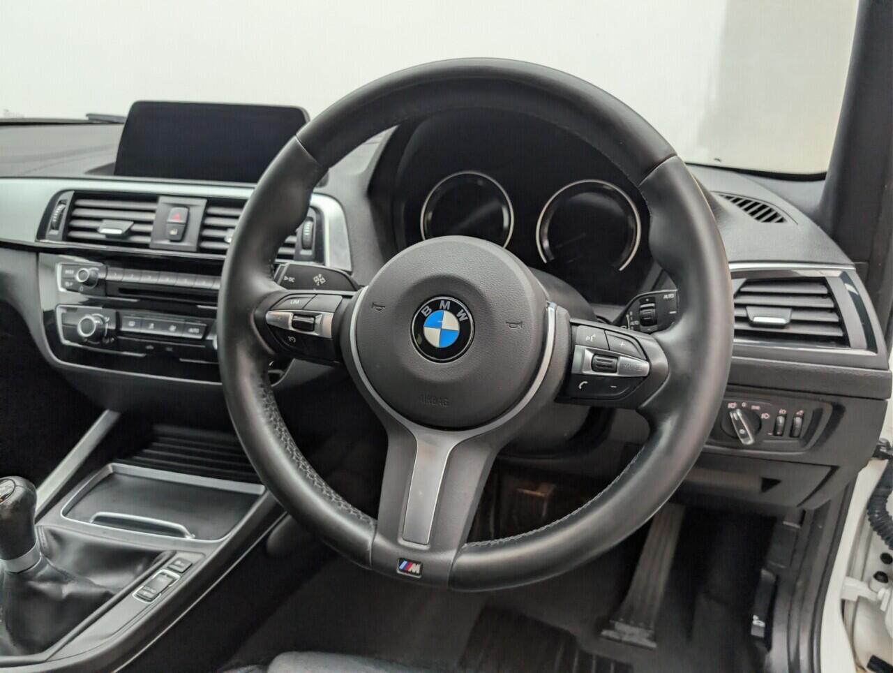 Used BMW 1 Series 2019 for sale - 76432496: Photo 24