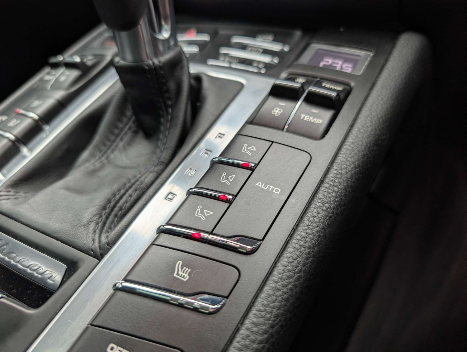 Used Porsche Macan 2015 for sale - 78032037: Photo 18