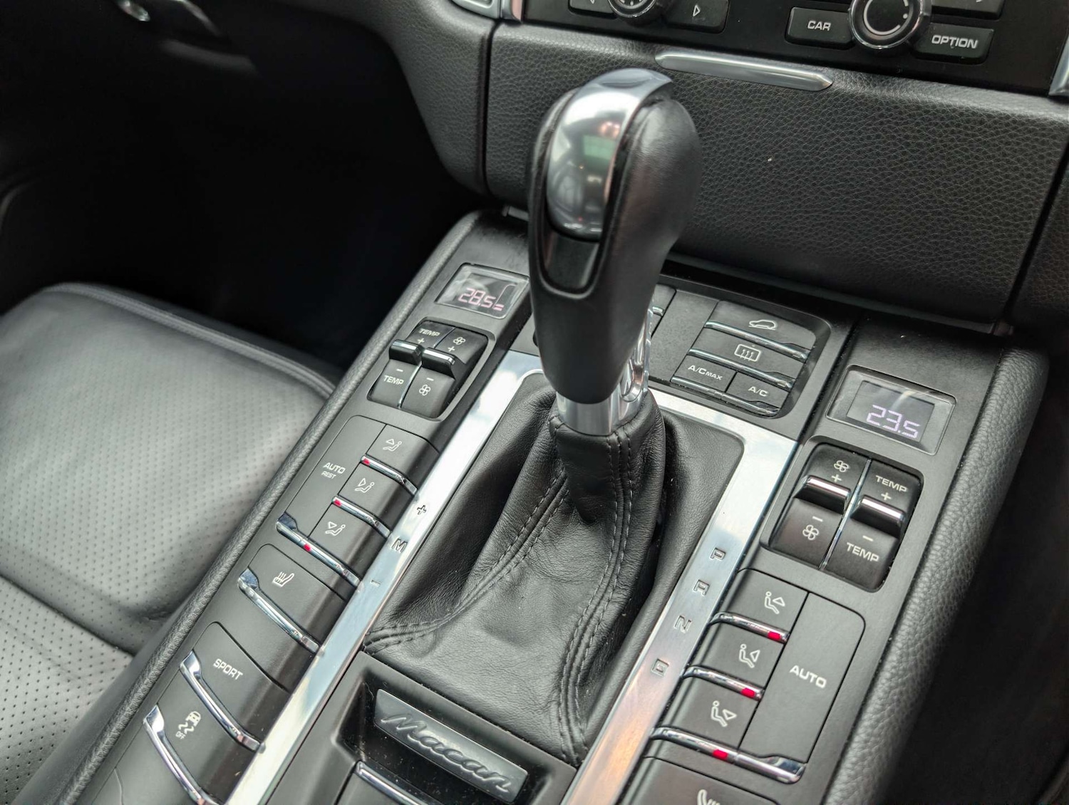 Used Porsche Macan 2015 for sale - 78032037: Photo 29