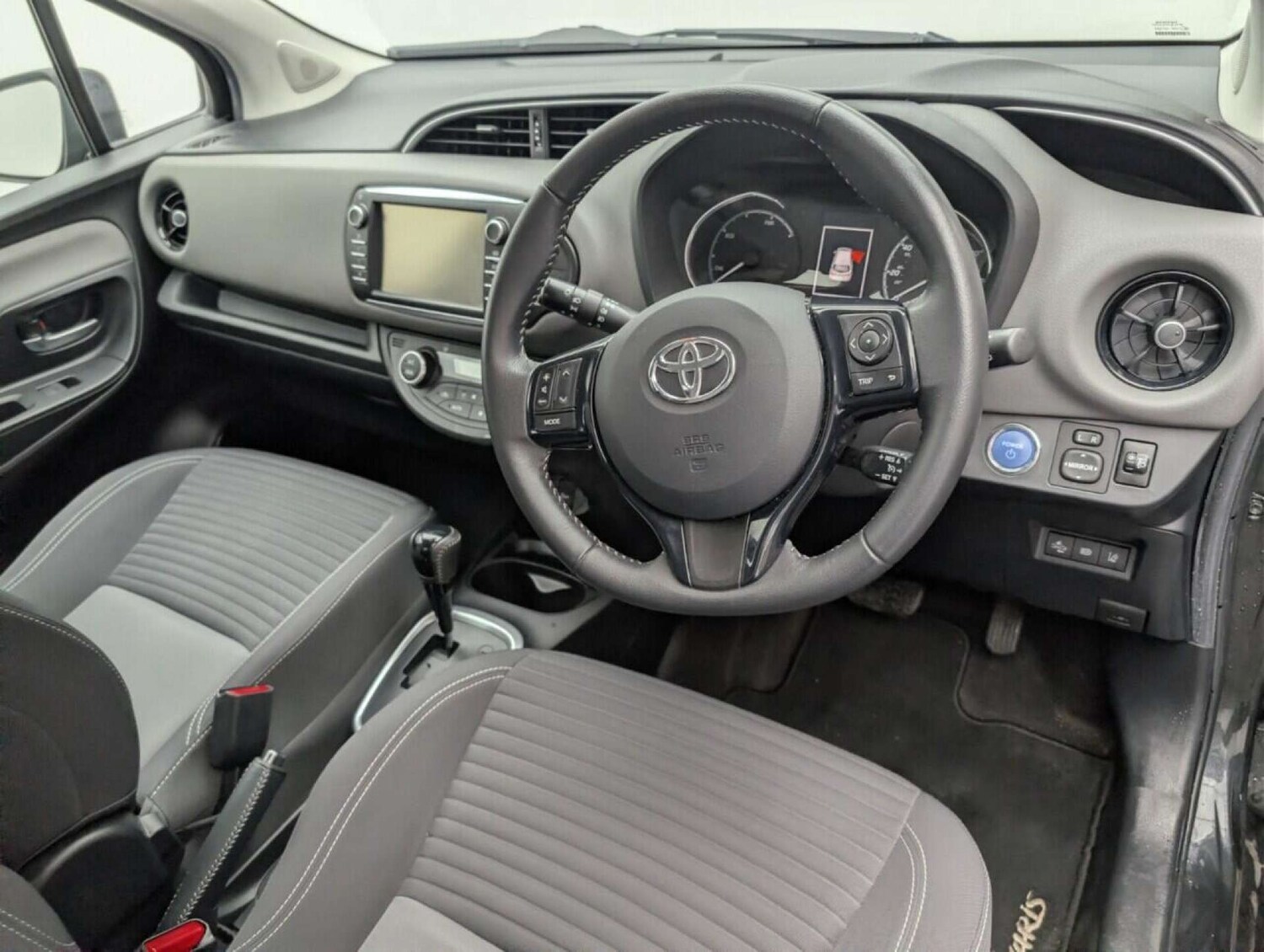 Used Toyota Yaris 2020 for sale - 77713417: Photo 11