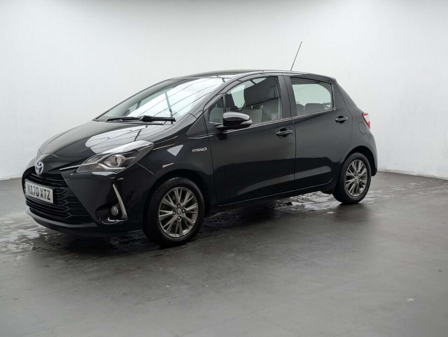 Used Toyota Yaris 2020 for sale - 77713417: Photo 4