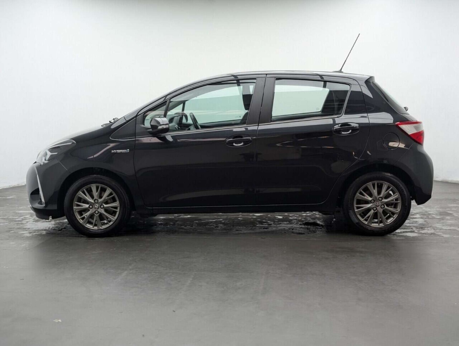Used Toyota Yaris 2020 for sale - 77713417: Photo 5