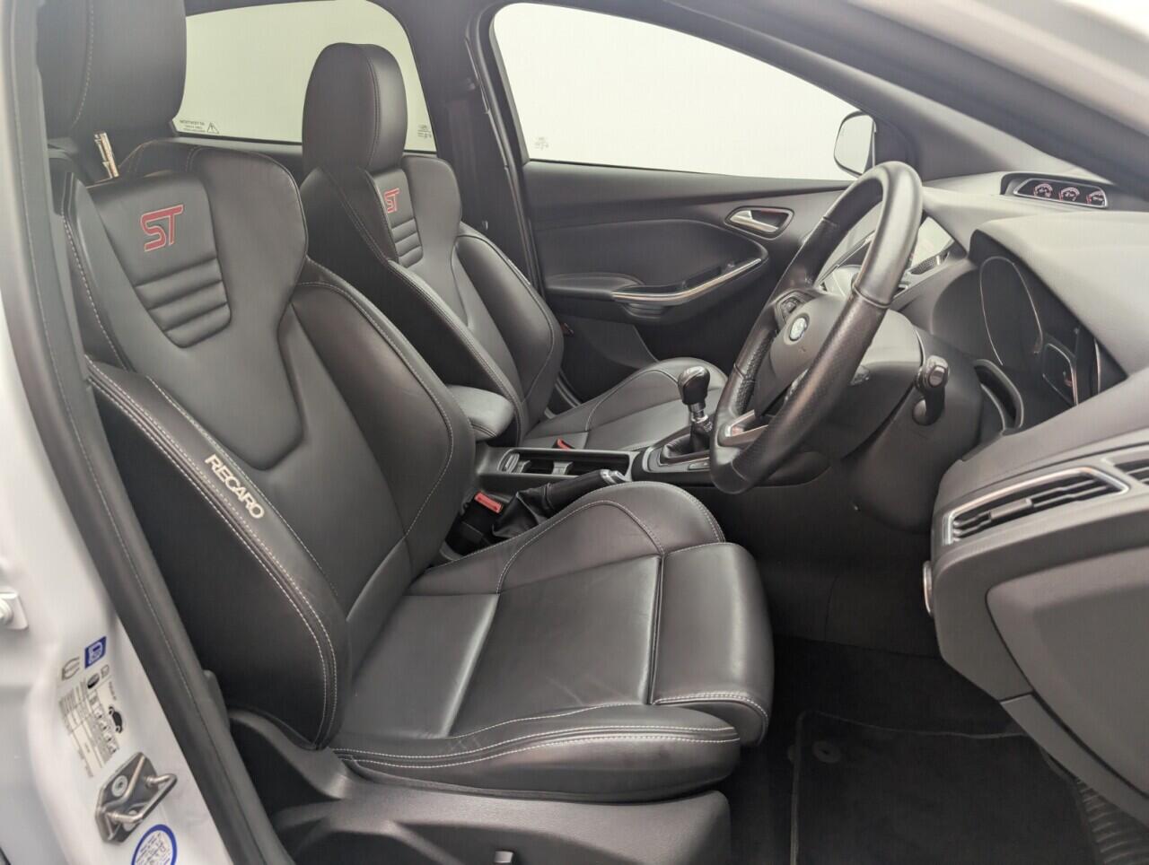 Used Ford Focus 2018 for sale - 76424084: Photo 12