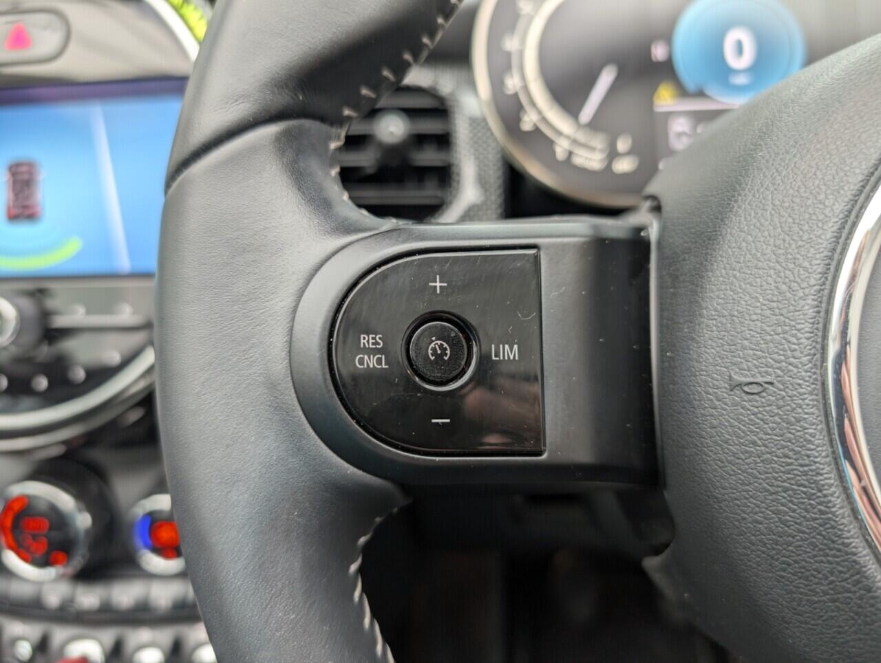 Used MINI Convertible 2021 for sale - 76424791: Photo 19