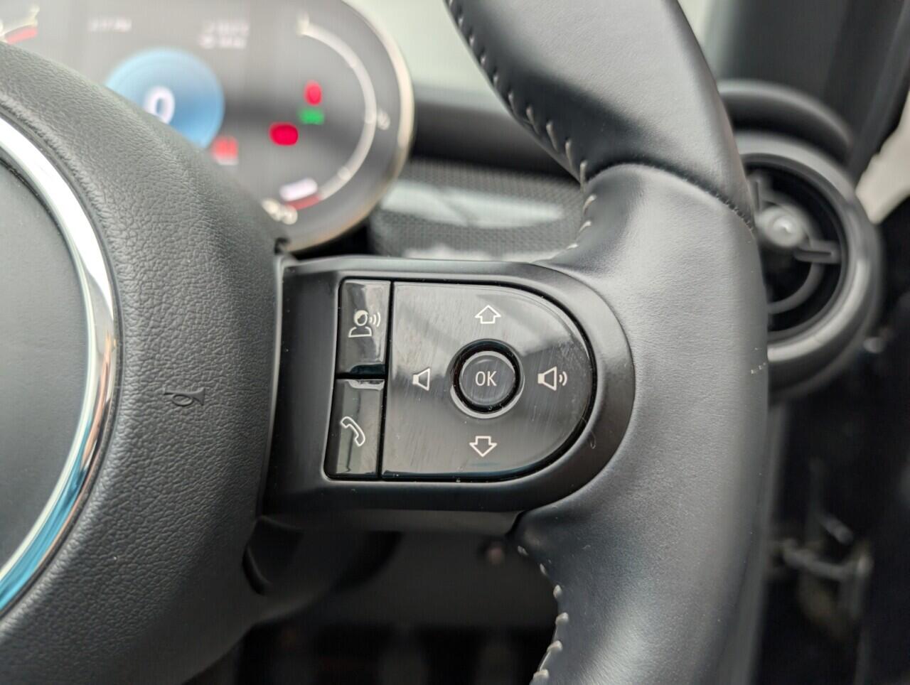 Used MINI Convertible 2021 for sale - 76424791: Photo 20