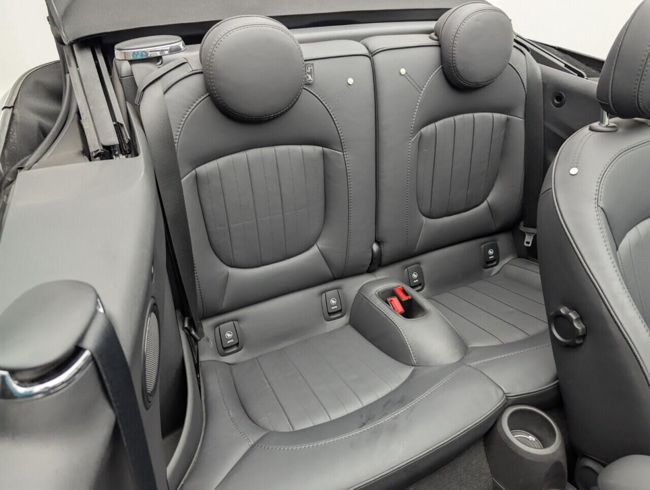 Used MINI Convertible 2021 for sale - 76424791: Photo 26