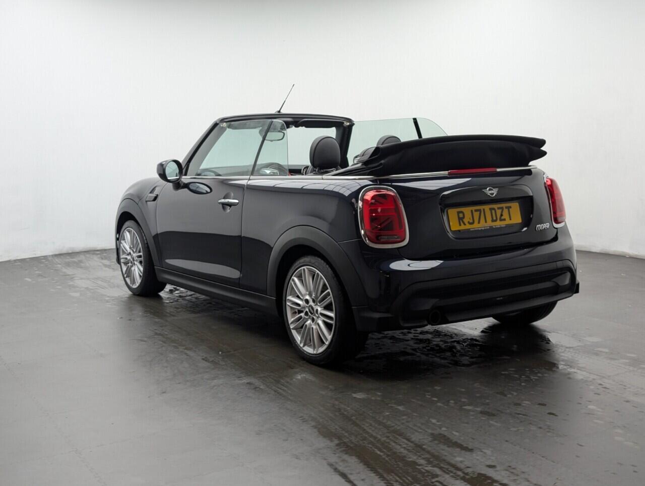 Used MINI Convertible 2021 for sale - 76424791: Photo 6