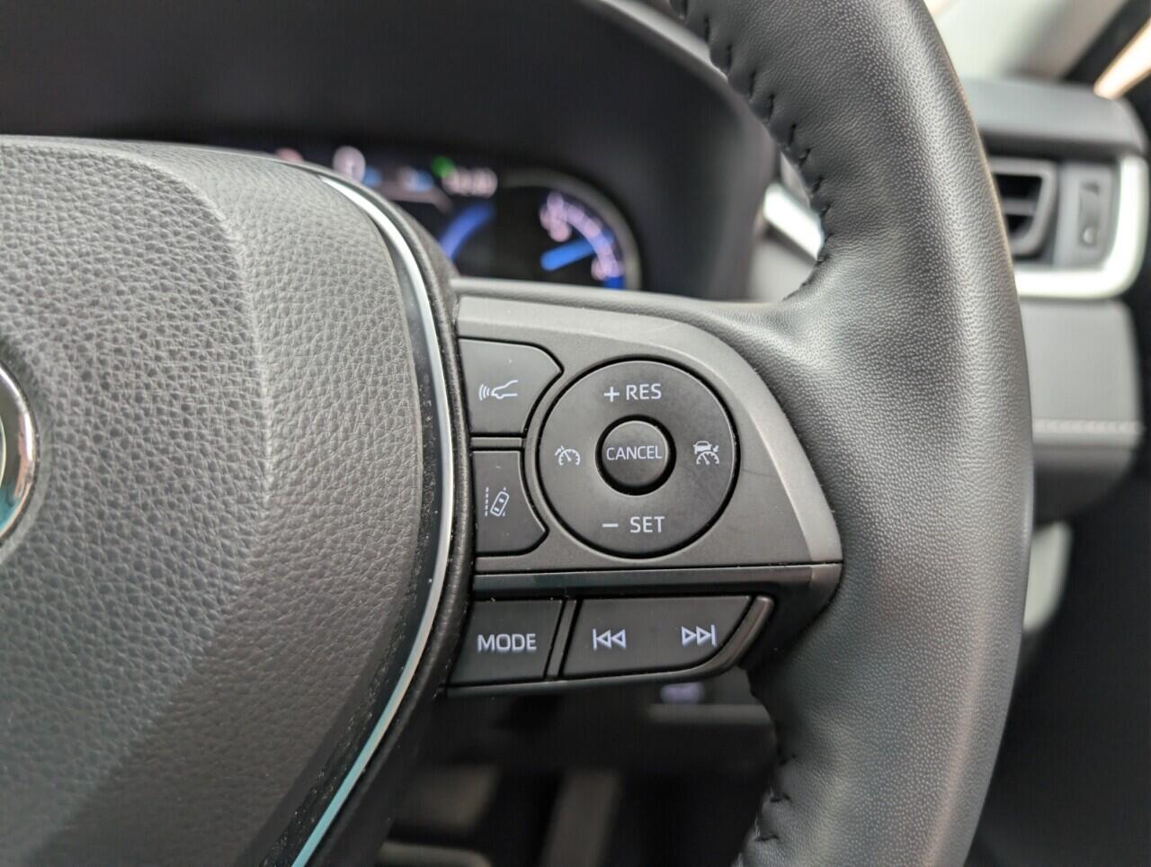 Used Toyota RAV4 2022 for sale - 76998966: Photo 20