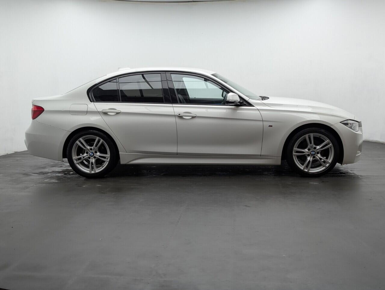 Used BMW 3 Series for sale - 77358605: Photo 9