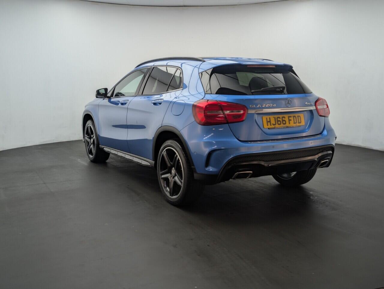 Used Mercedes-Benz A-Class 2016 for sale - 76425102: Photo 6