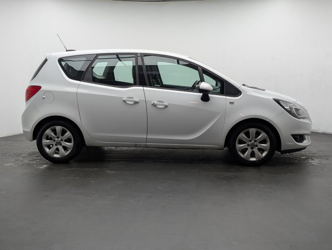 Used Vauxhall Meriva 2017 for sale - 77586264: Photo 9