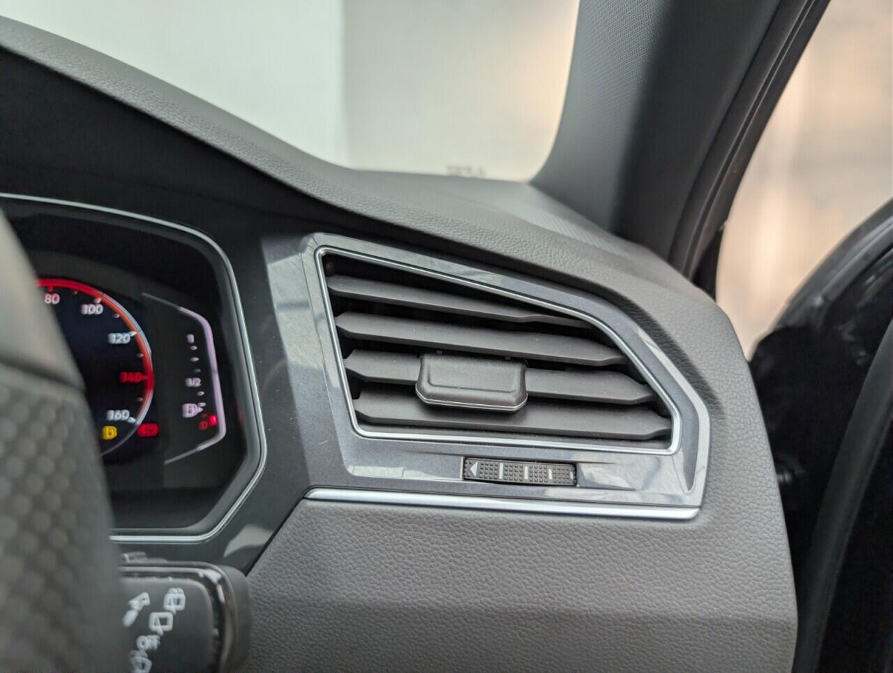 Used Volkswagen Tiguan 2022 for sale - 77029622: Photo 22