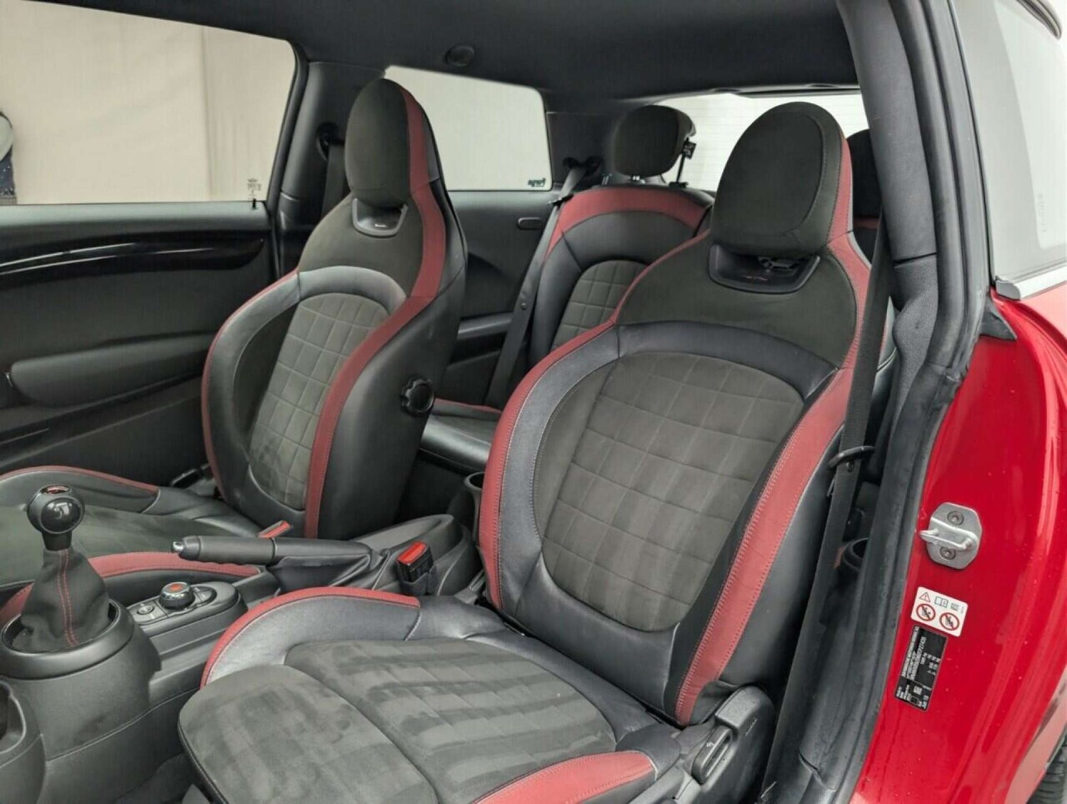 Used MINI Hatch 2018 for sale - 77714568: Photo 24