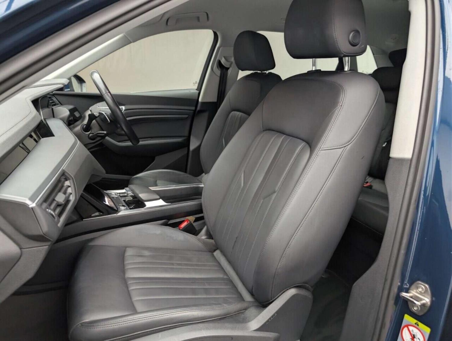 Used Audi e-tron 2020 for sale - 77713201: Photo 27