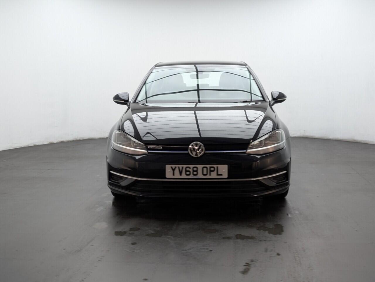 Used Volkswagen Golf 2019 for sale - 76802075: Photo 3