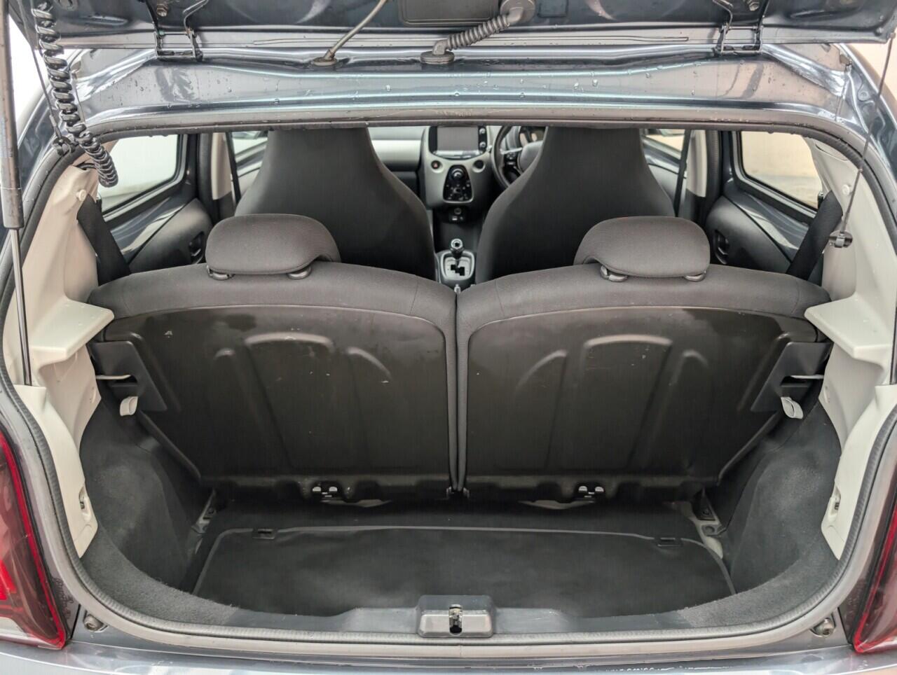 Used Peugeot 108 2016 for sale - 77525117: Photo 24