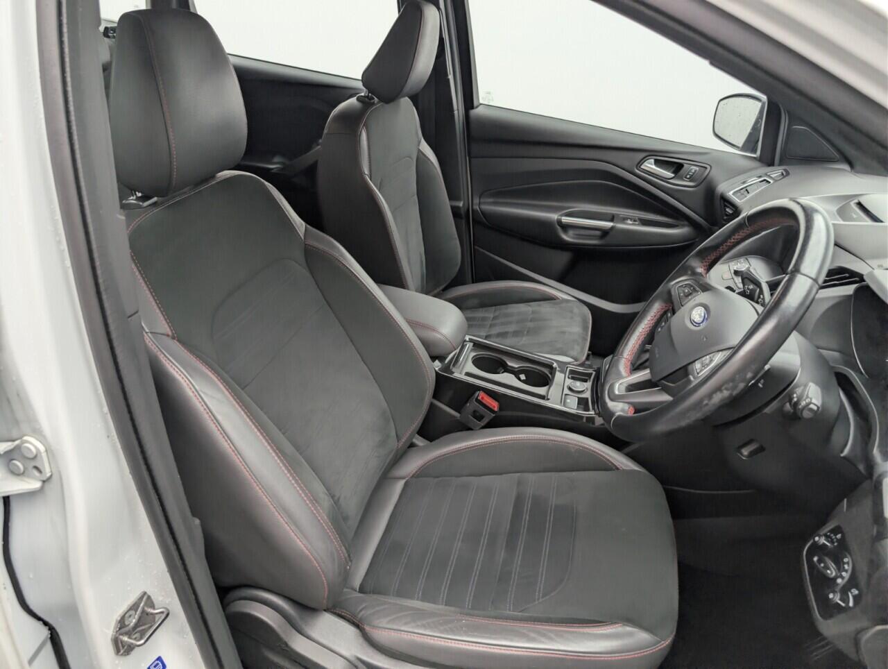 Used Ford Kuga 2017 for sale - 77097689: Photo 12