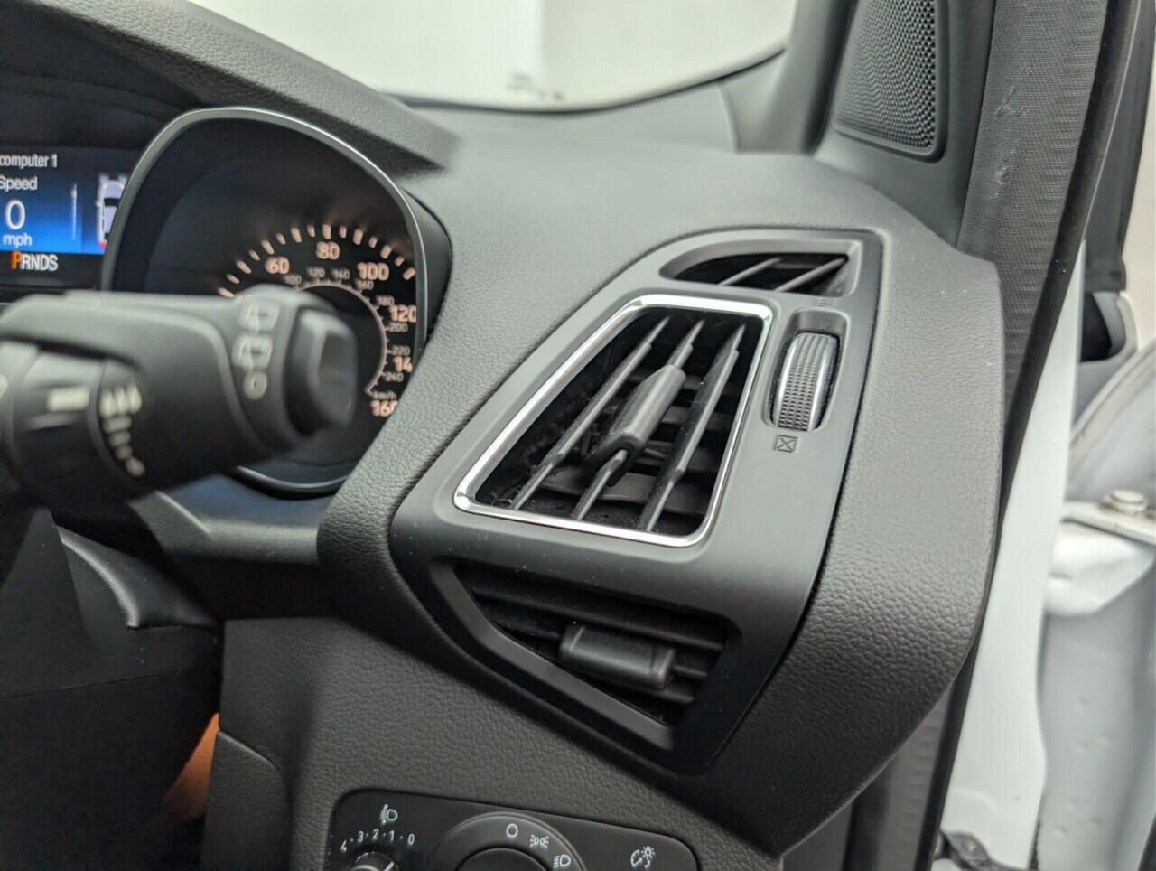 Used Ford Kuga 2017 for sale - 77097689: Photo 21