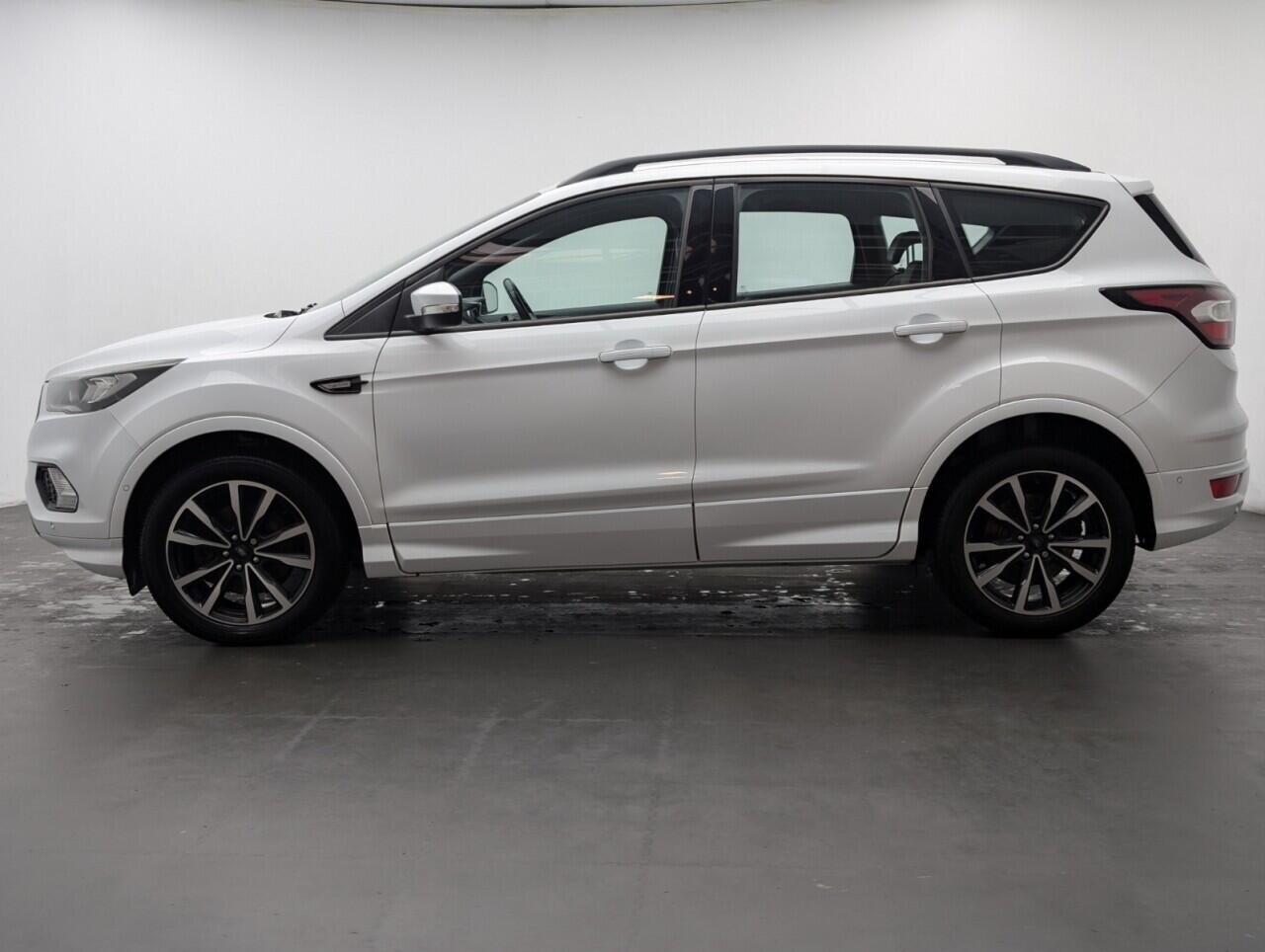 Used Ford Kuga 2017 for sale - 77097689: Photo 5