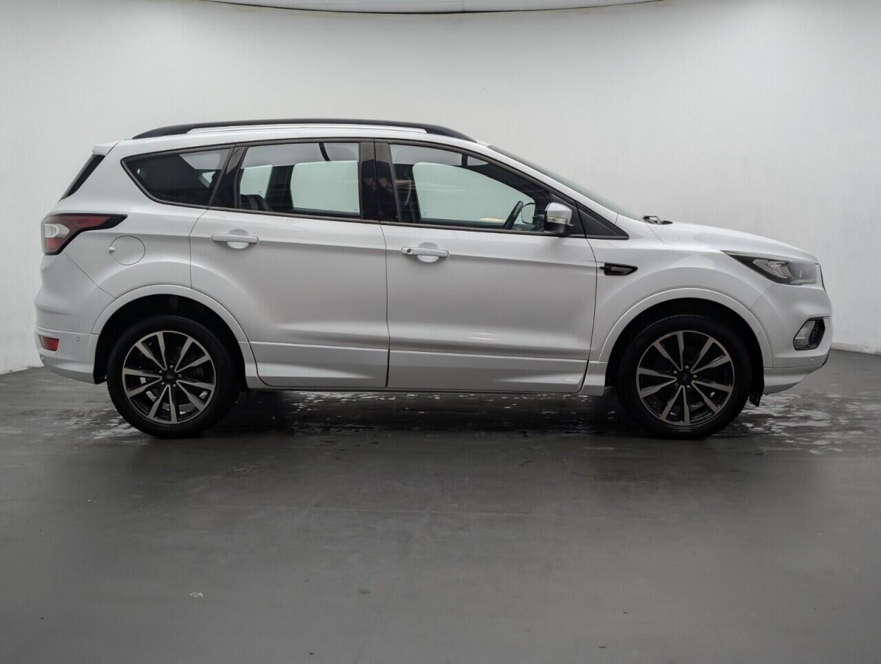 Used Ford Kuga 2017 for sale - 77097689: Photo 9