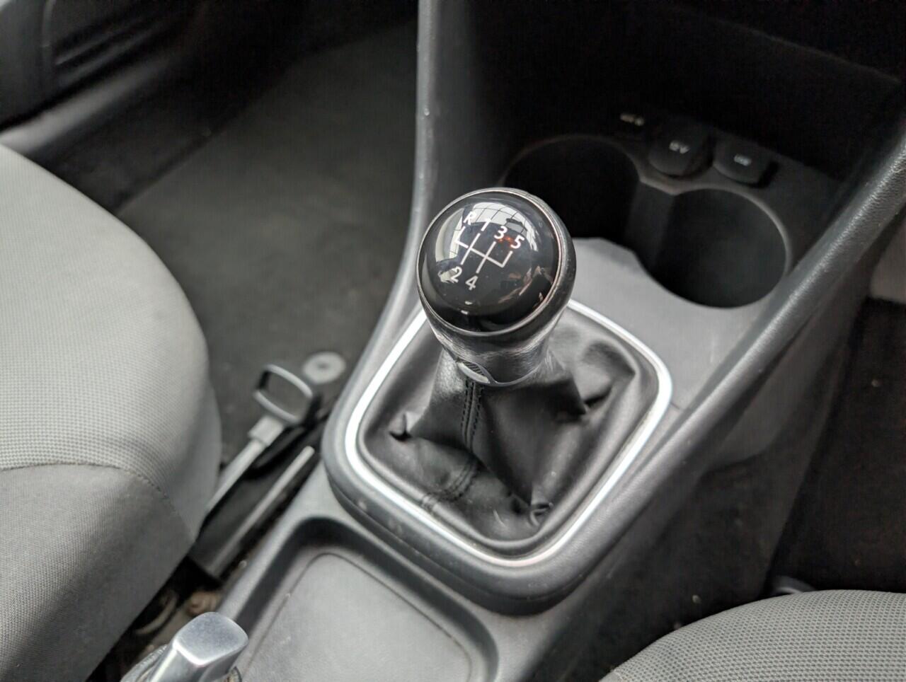 Used Volkswagen Polo 2015 for sale - 76823419: Photo 16