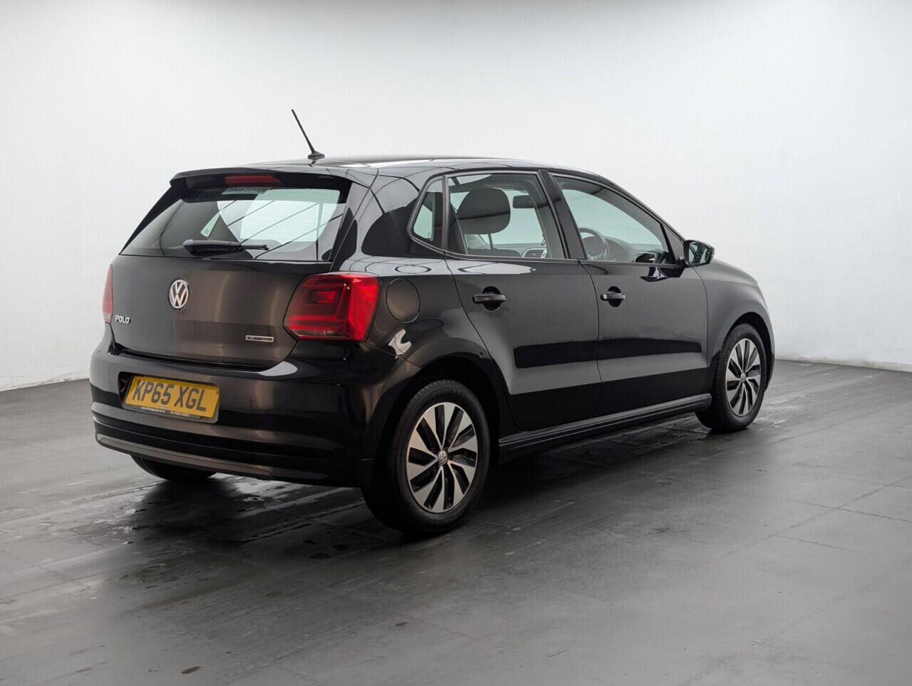 Used Volkswagen Polo 2015 for sale - 76823419: Photo 8