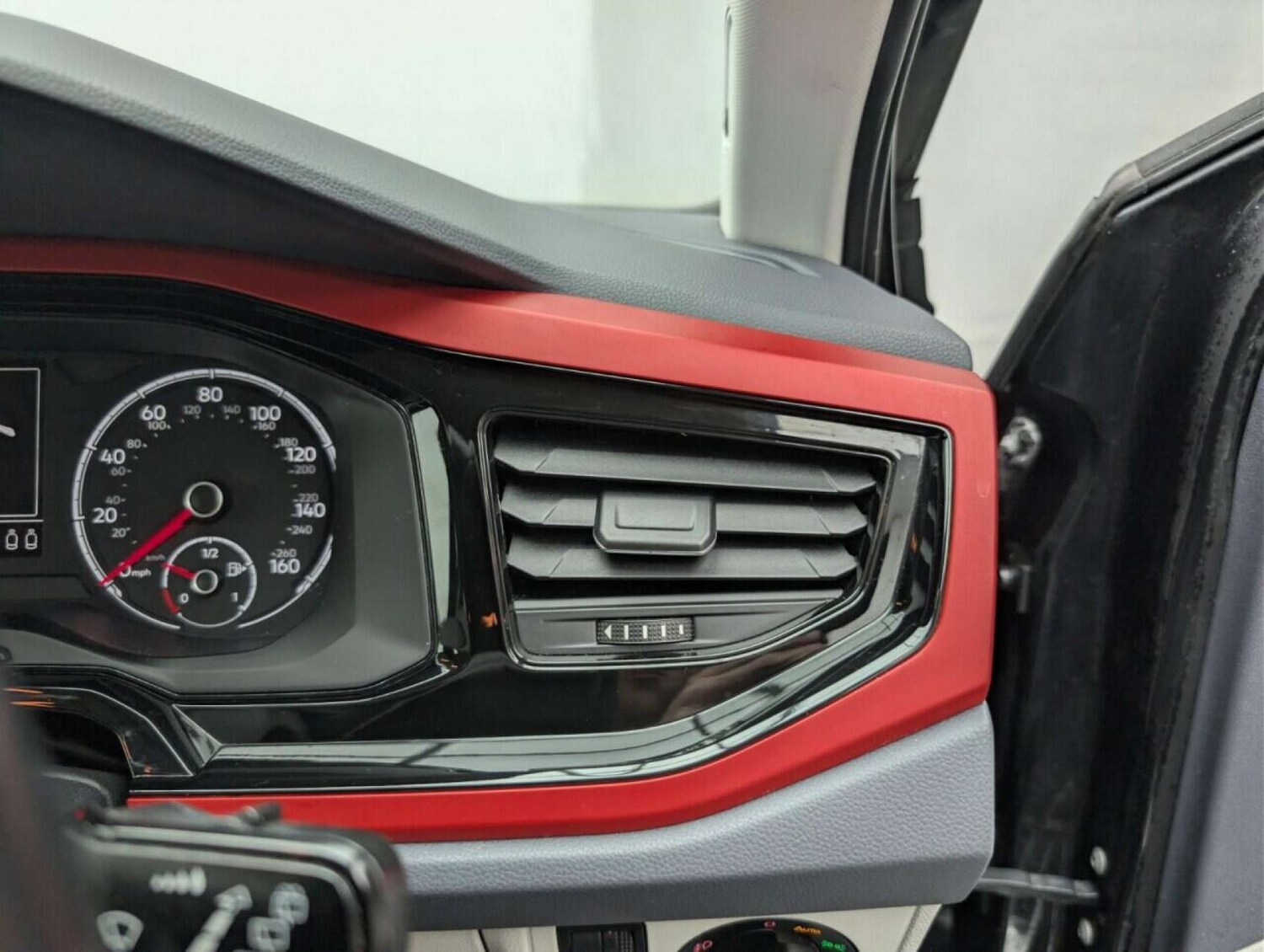 Used Volkswagen Polo 2018 for sale - 77713838: Photo 17