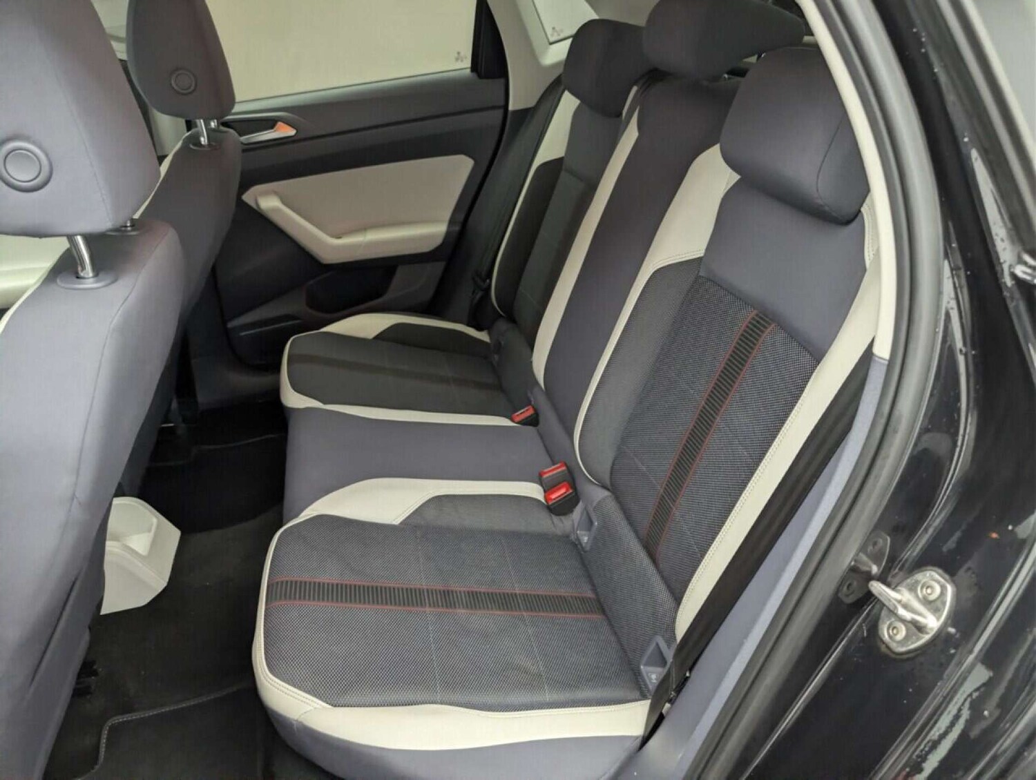 Used Volkswagen Polo 2018 for sale - 77713838: Photo 23