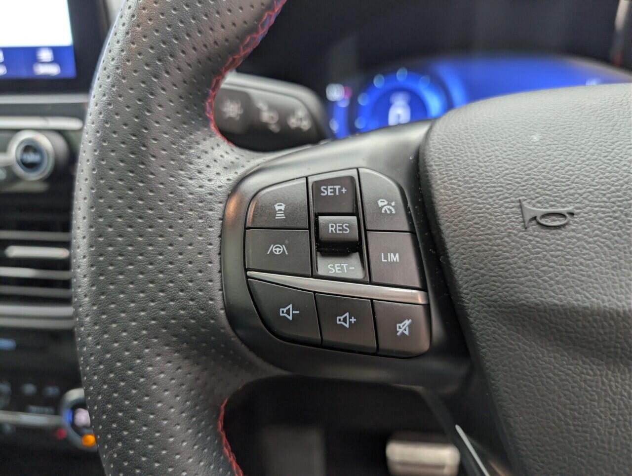 Used Ford Kuga 2021 for sale - 76658623: Photo 19