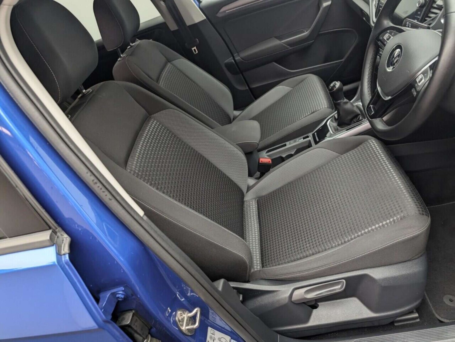 Used Volkswagen T-Roc 2021 for sale - 77713863: Photo 11