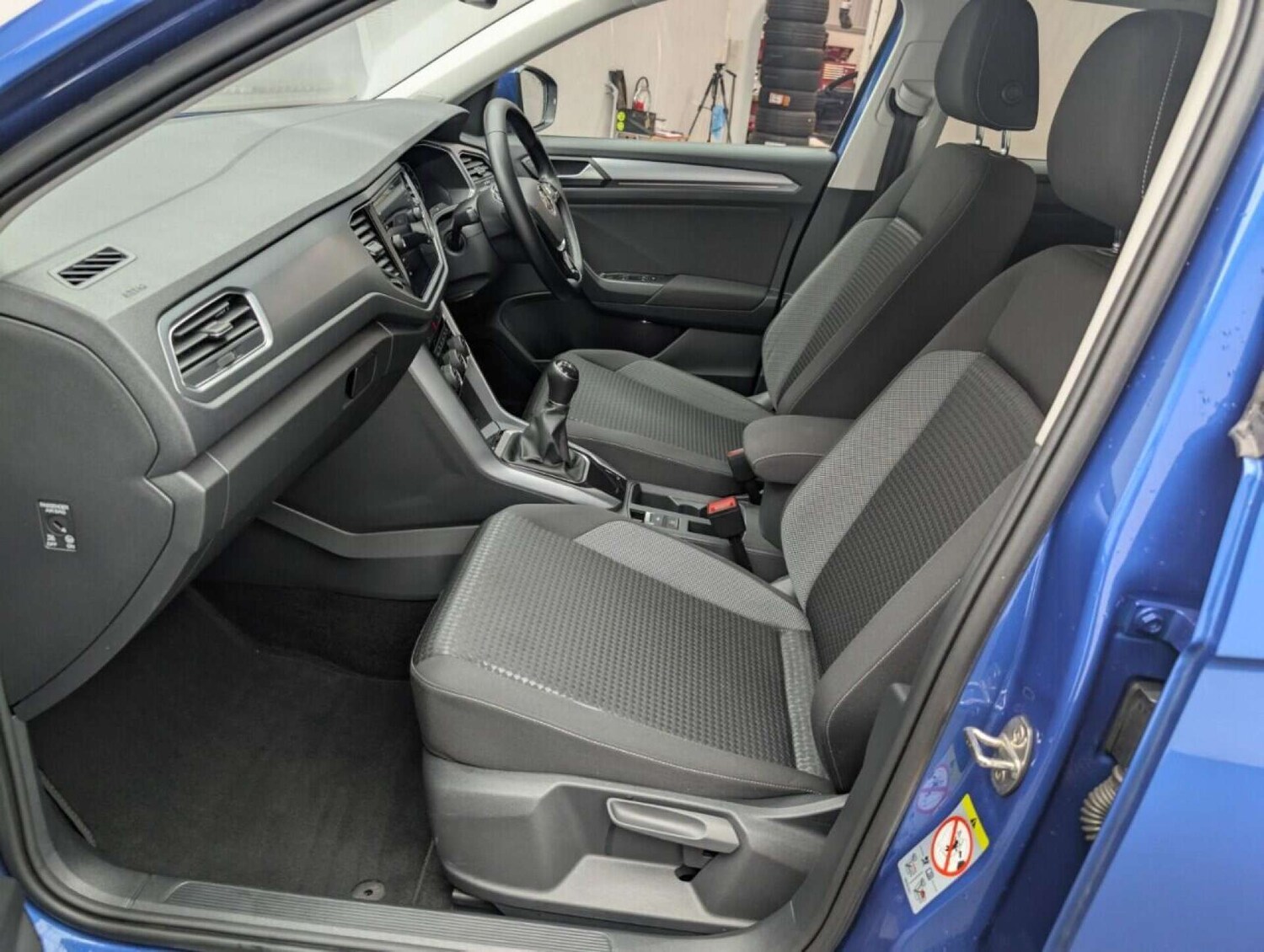 Used Volkswagen T-Roc 2021 for sale - 77713863: Photo 28