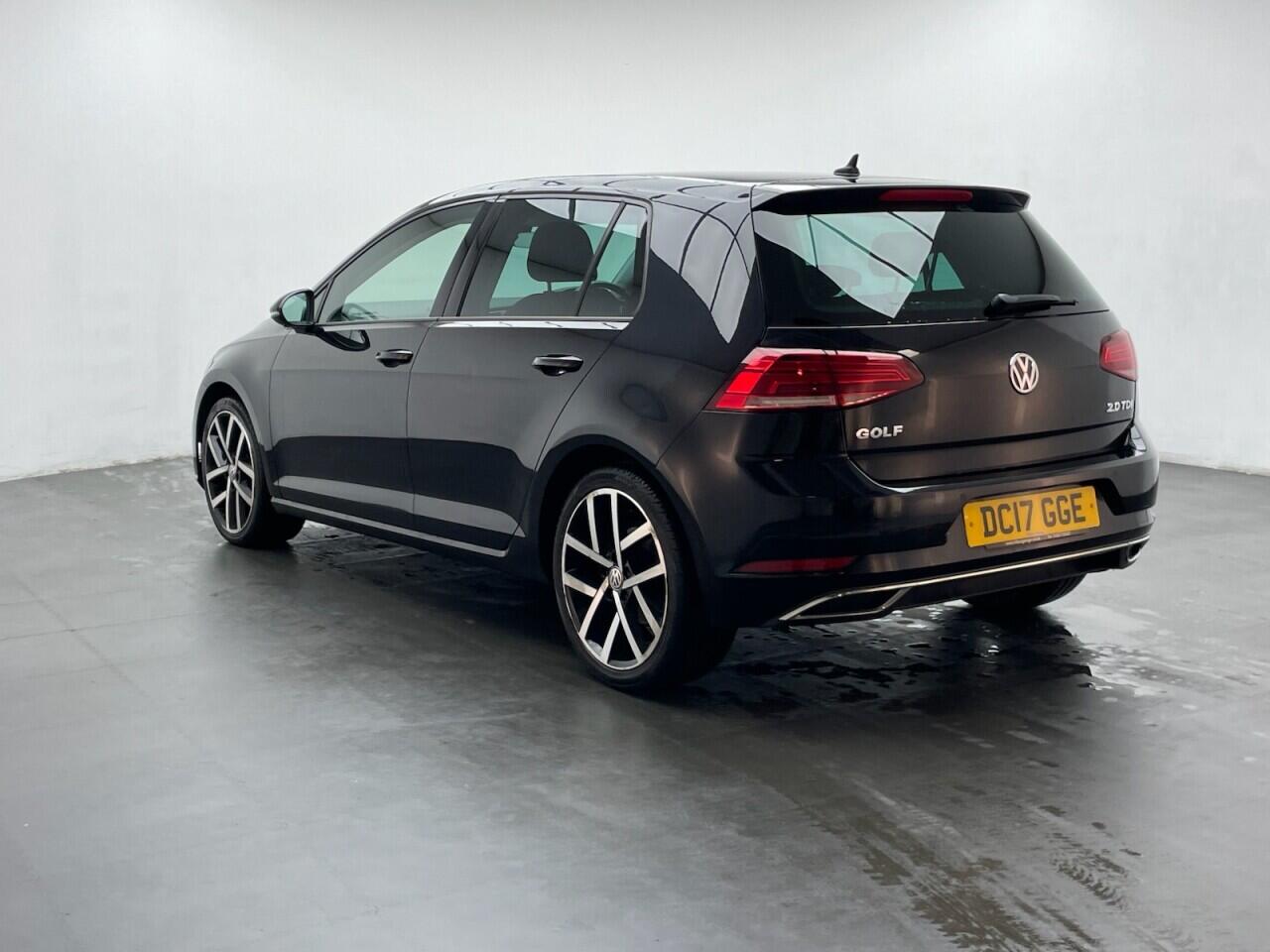 Used Volkswagen Golf 2017 for sale - 77074616: Photo 6