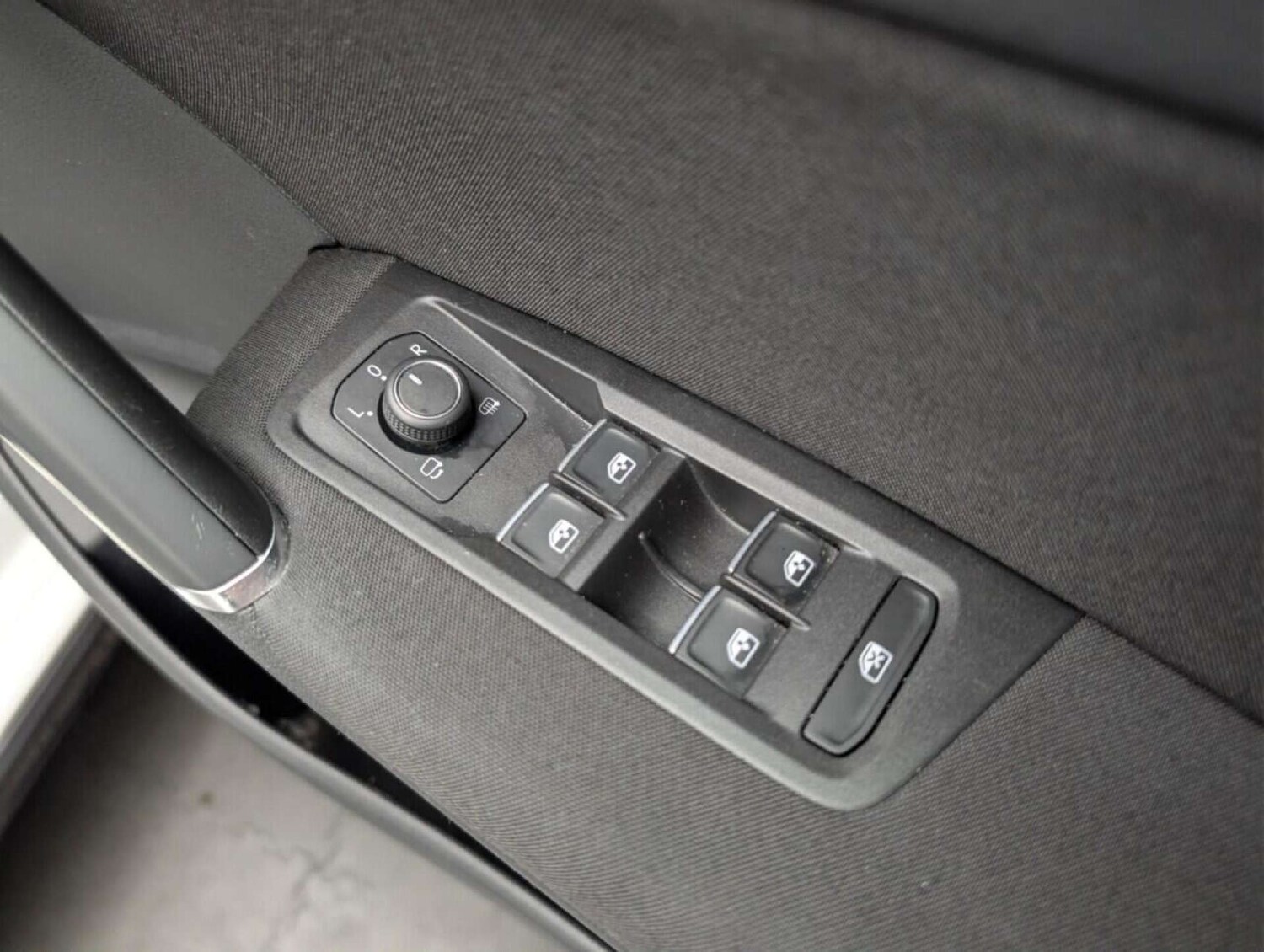 Used Volkswagen Touran 2017 for sale - 77714438: Photo 18