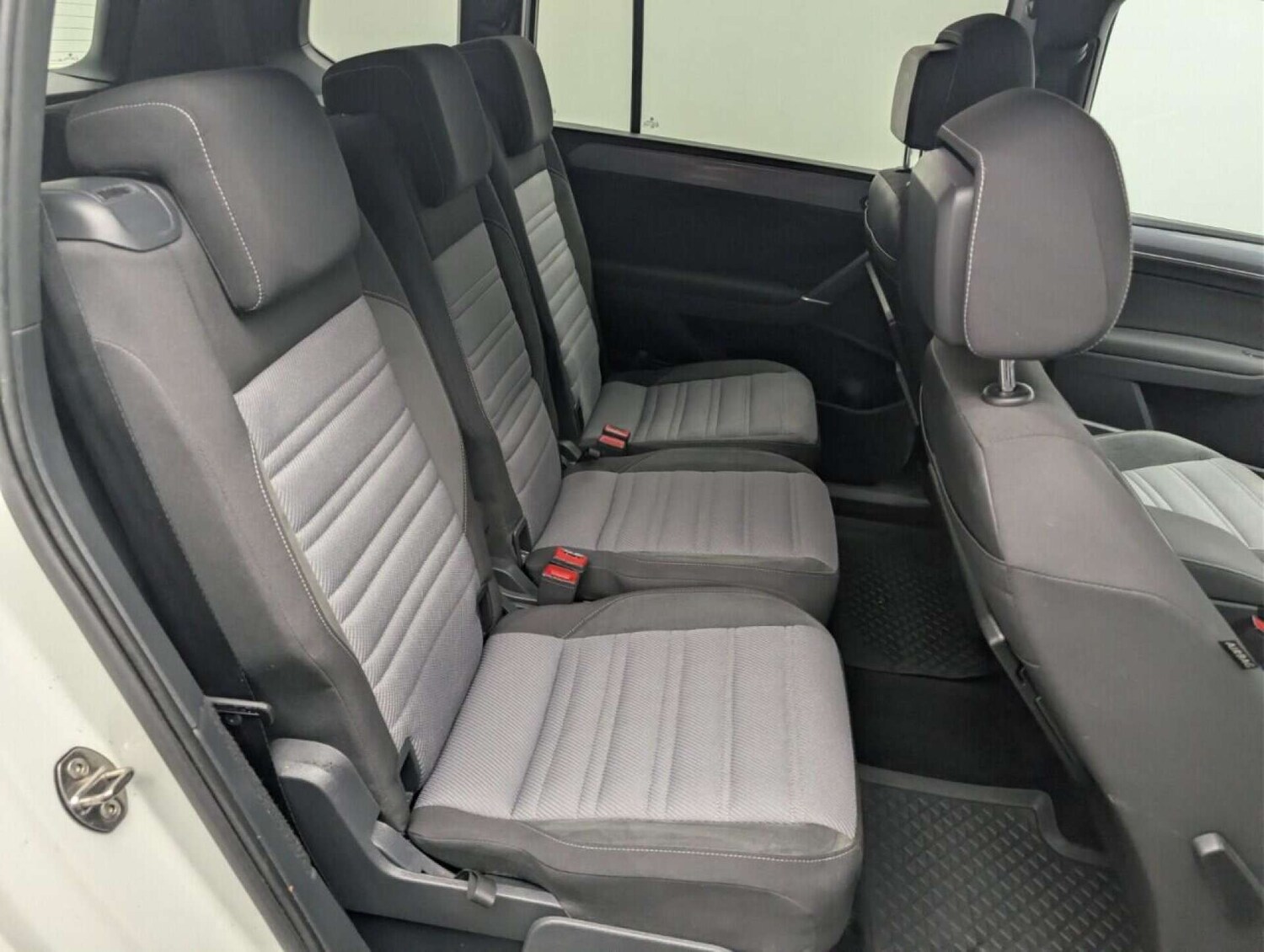 Used Volkswagen Touran 2017 for sale - 77714438: Photo 21