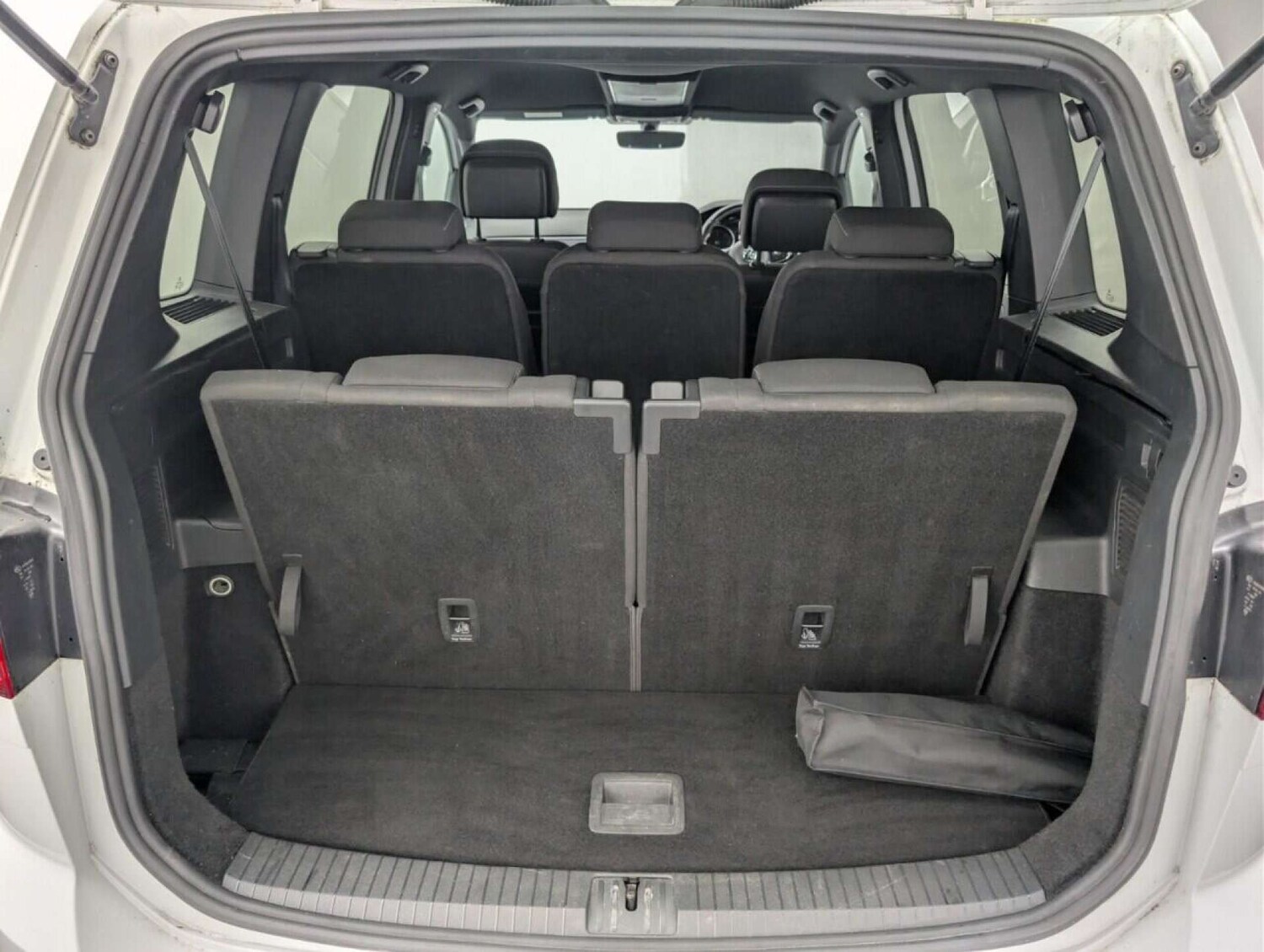 Used Volkswagen Touran 2017 for sale - 77714438: Photo 22