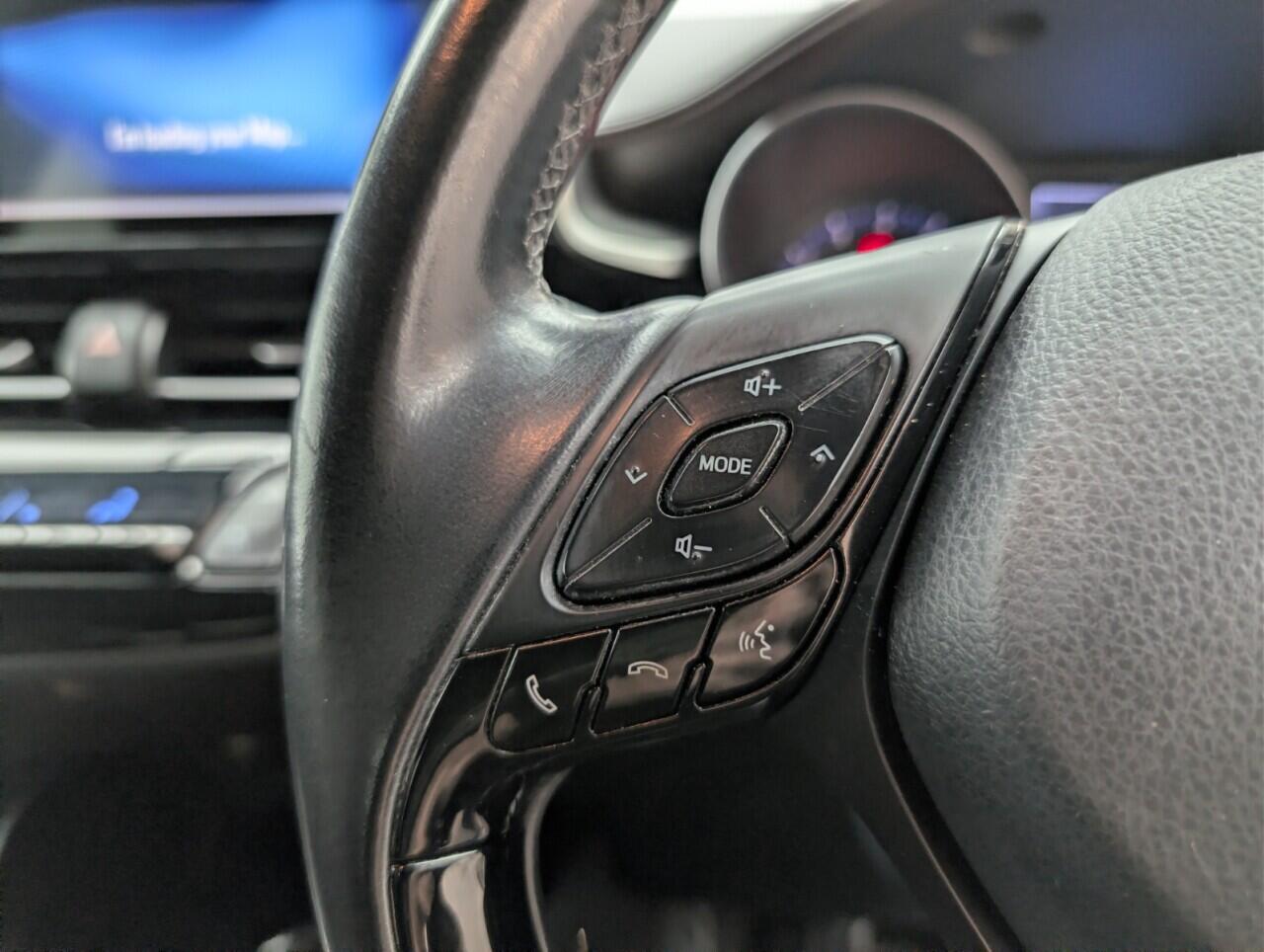 Used Toyota C-HR 2017 for sale - 76612906: Photo 19