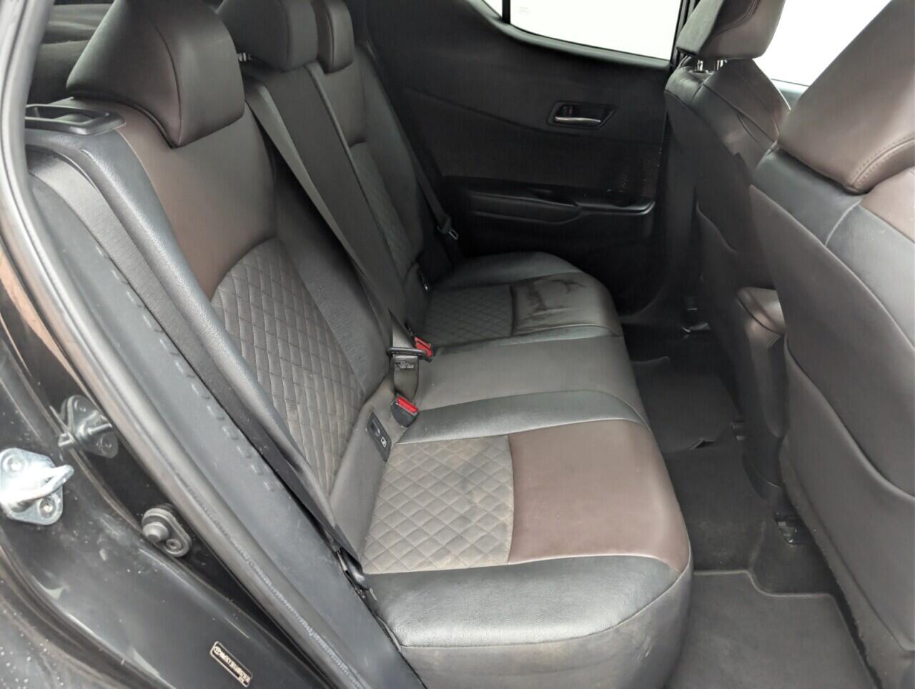 Used Toyota C-HR 2017 for sale - 76612906: Photo 25