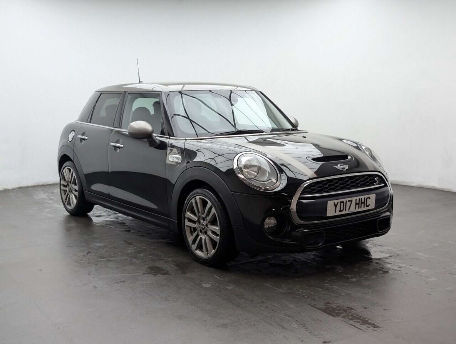 Used MINI Hatch 2017 for sale - 77813571: Photo 2