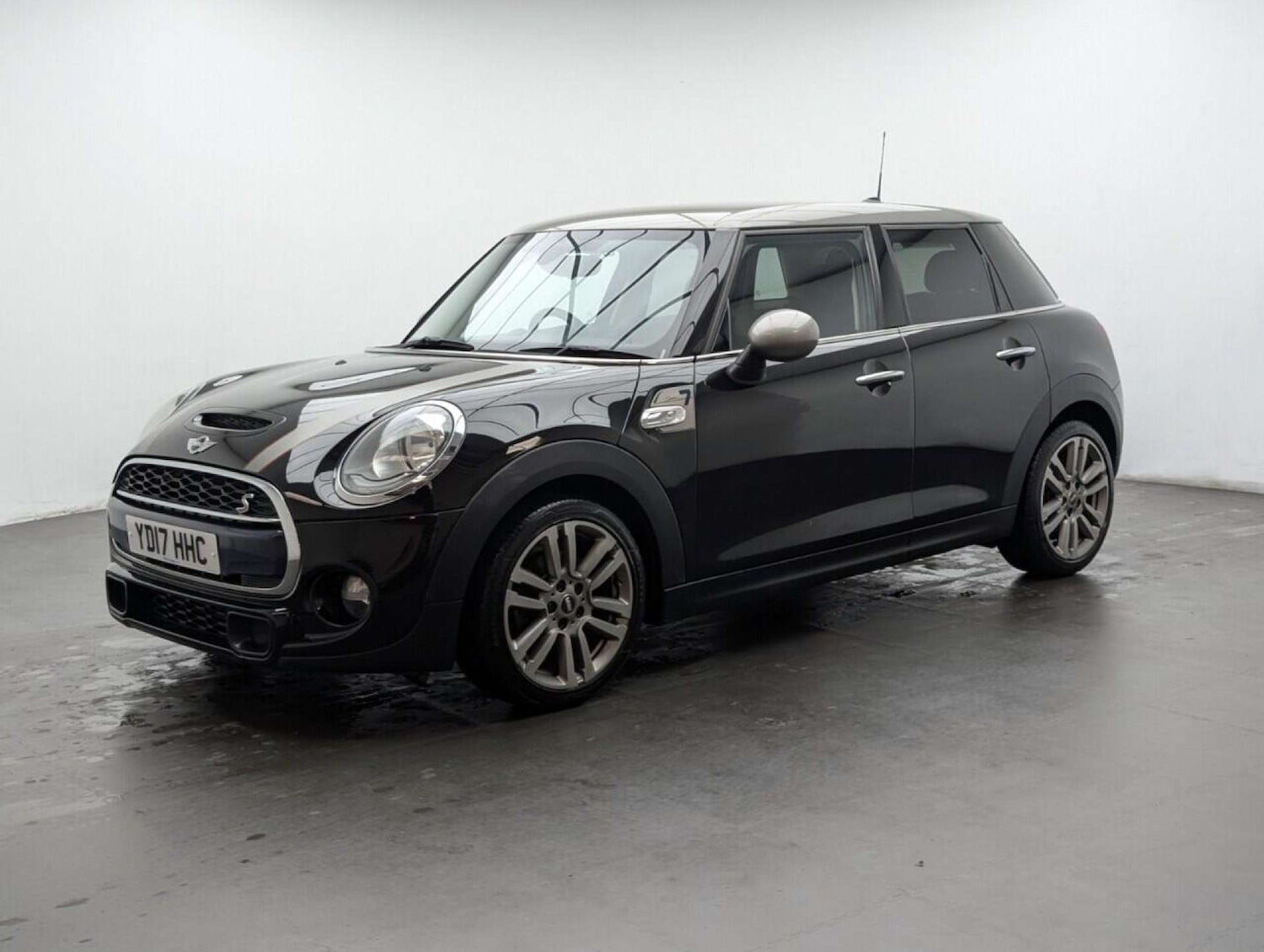 Used MINI Hatch 2017 for sale - 77813571: Photo 4