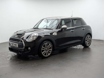 Used MINI Hatch 2017 for sale - 77813571: Photo