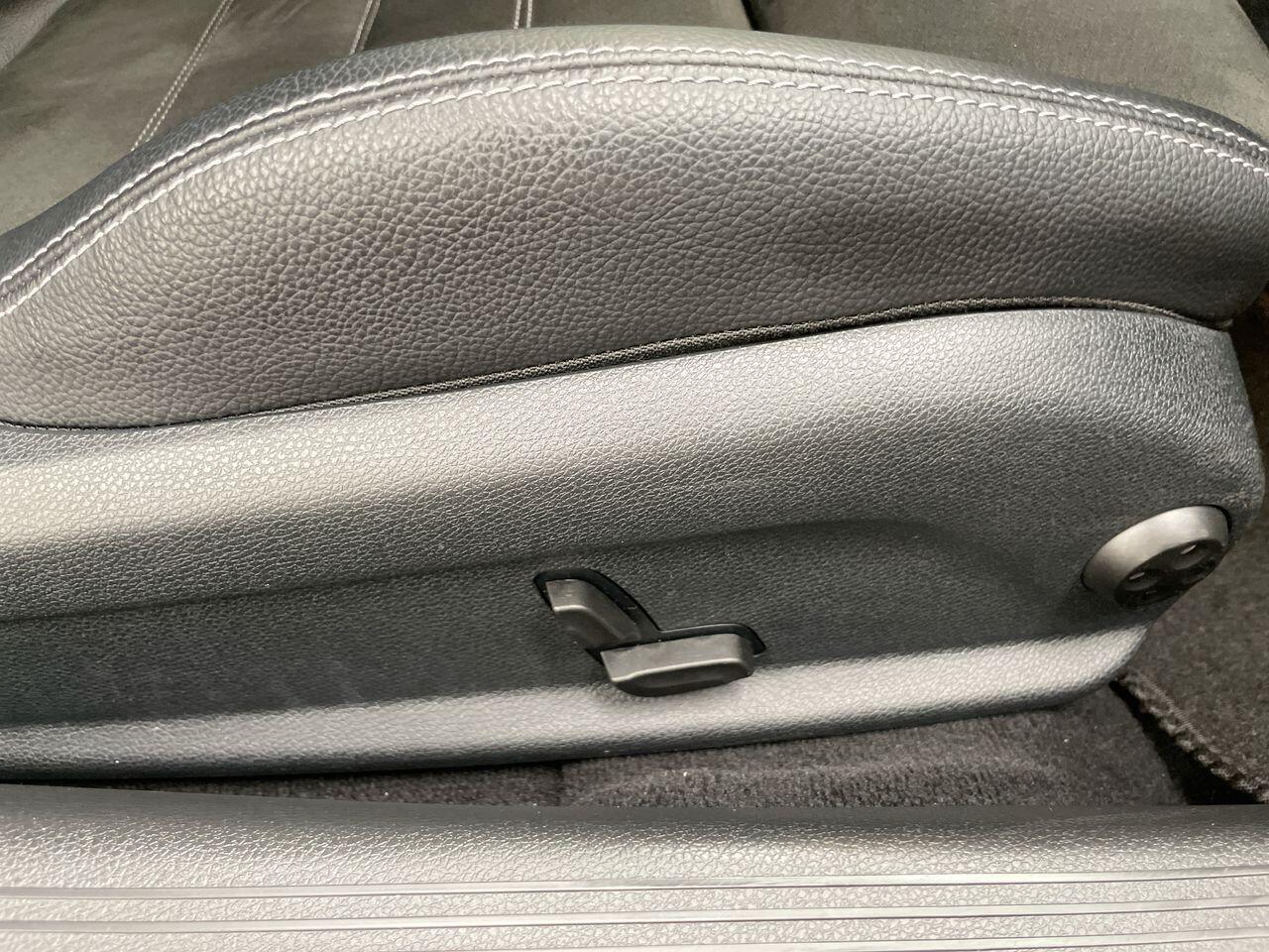 Used Mercedes-Benz C Class 2019 for sale - 76913404: Photo 23