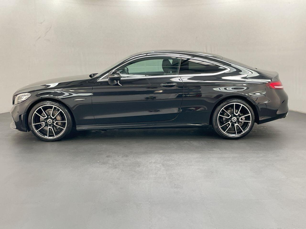 Used Mercedes-Benz C Class 2019 for sale - 76913404: Photo 5