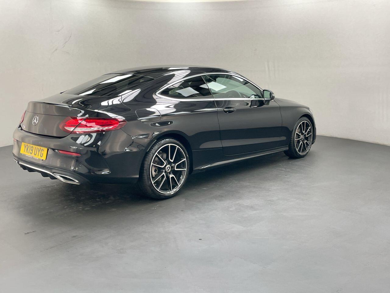 Used Mercedes-Benz C Class 2019 for sale - 76913404: Photo 8