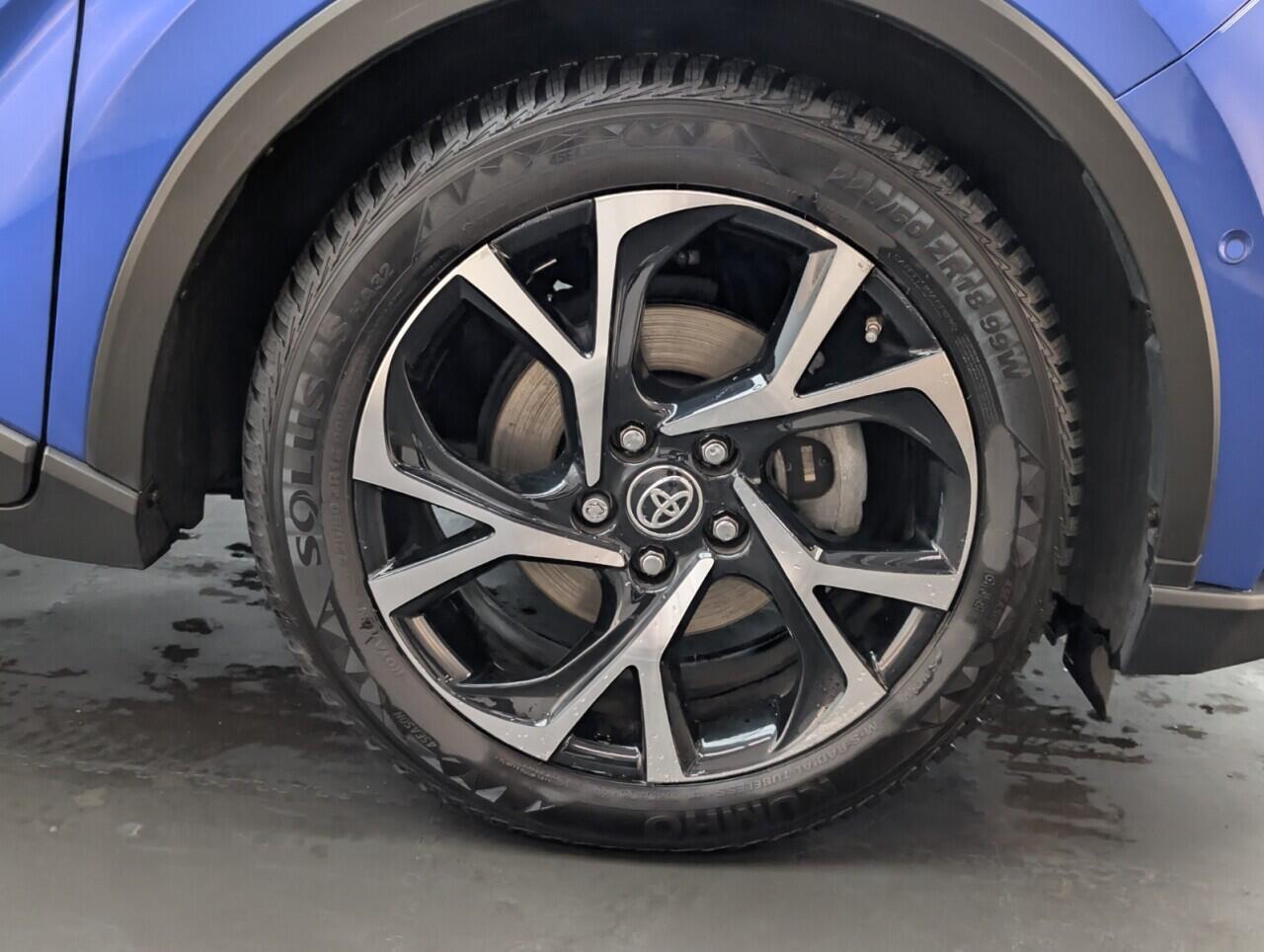 Used Toyota C-HR 2020 for sale - 76423447: Photo 10