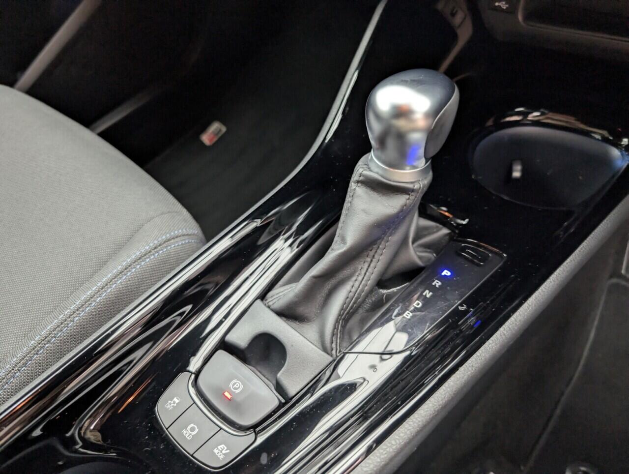 Used Toyota C-HR 2020 for sale - 76423447: Photo 17