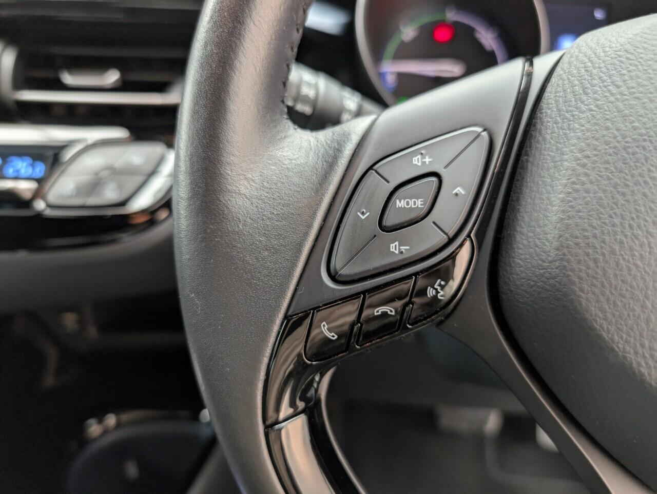 Used Toyota C-HR 2020 for sale - 76423447: Photo 19