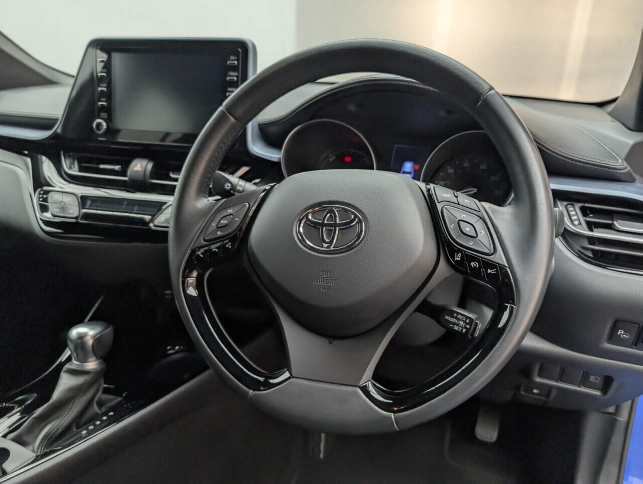 Used Toyota C-HR 2020 for sale - 76423447: Photo 23